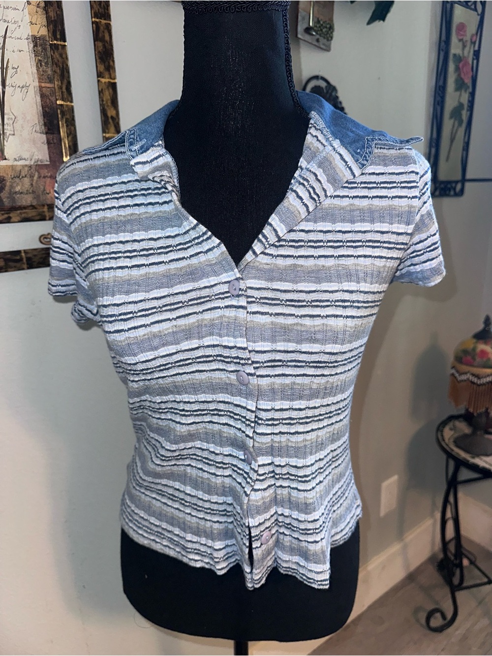 Vintage Y2K 90s Alabuy Blue Gray Striped Short-Sleeve Button Collared Shirt, S